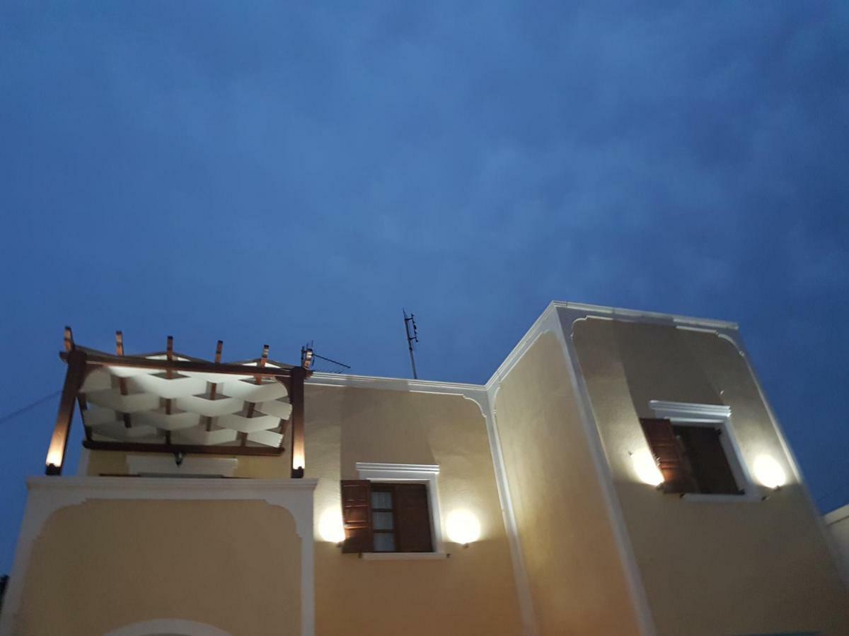 Santorini Family Apartments Kamári Extérieur photo